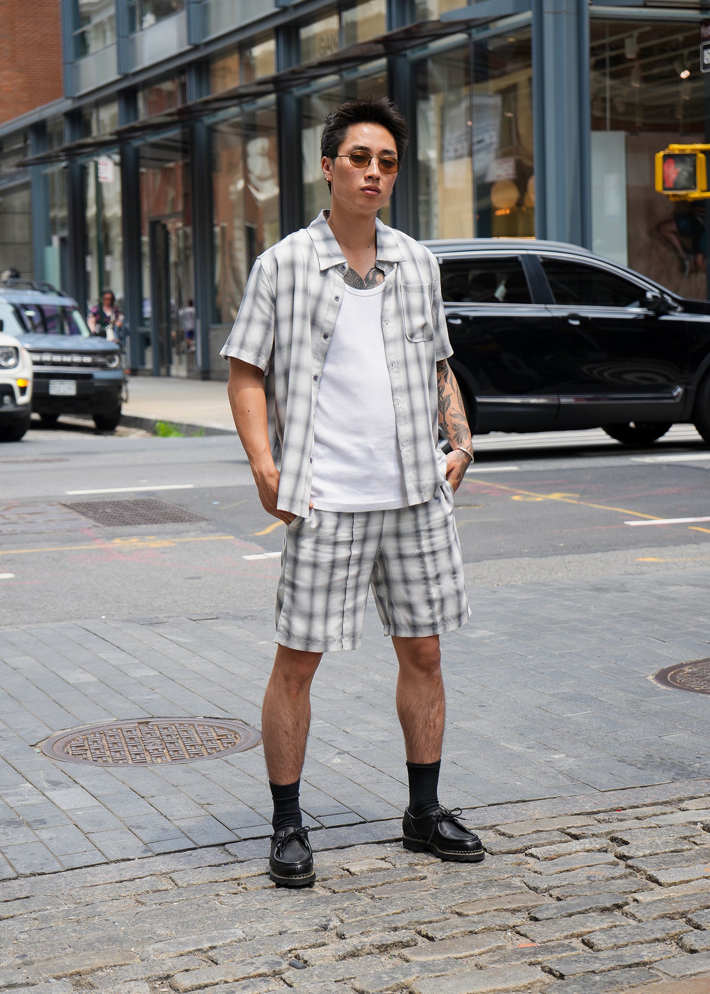 Éclectique Monotone Plaid Shirt