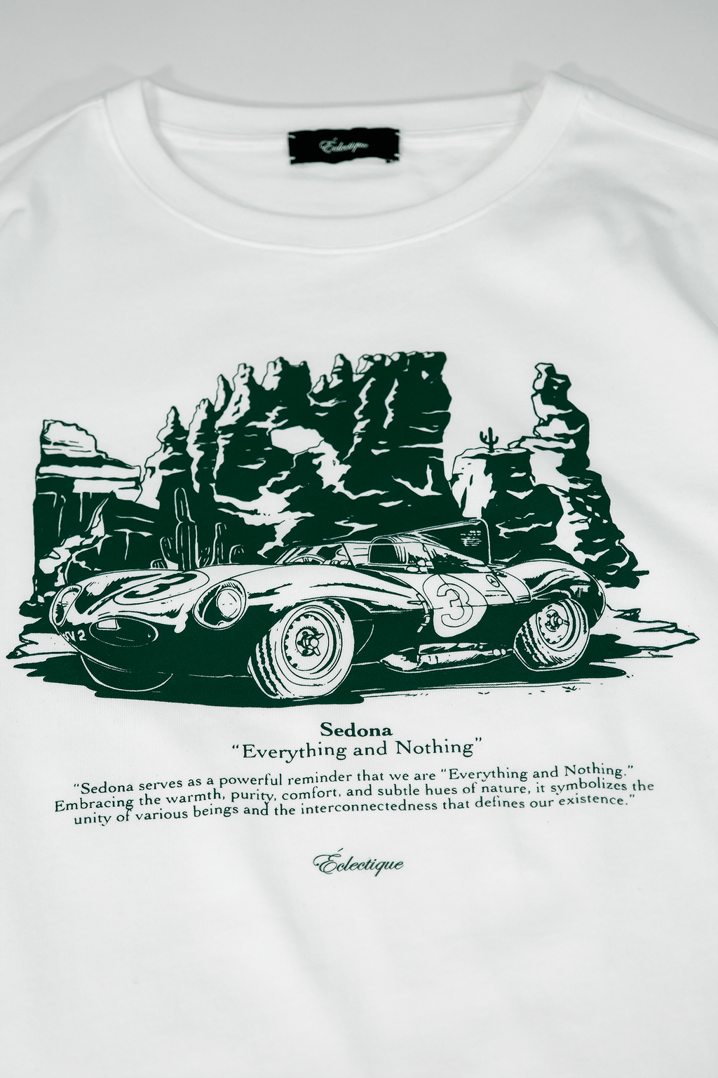 Éclectique D-Type Jaguar Graphic T-shirt