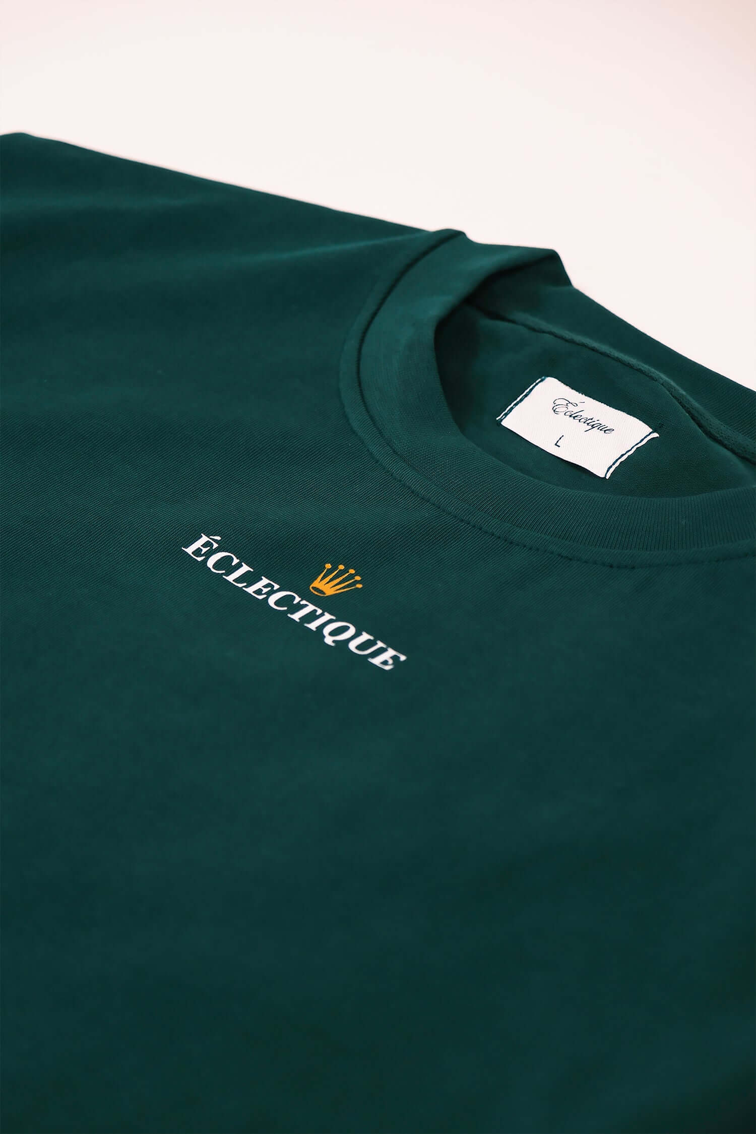 Rolex graphic T-shirt close-up of collar and Éclectique chest print