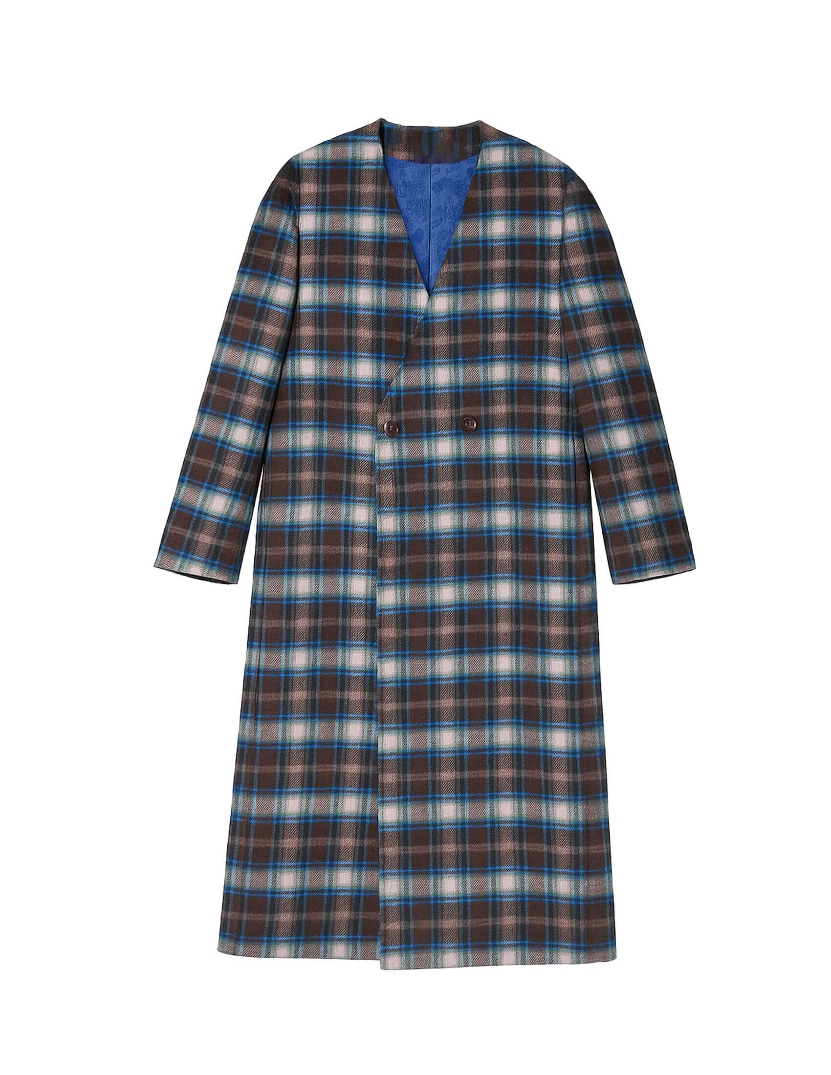 Éclectique Kanso Plaid Collarless Long Coat in a stylish plaid pattern, showcasing modern tailoring and minimalist design.