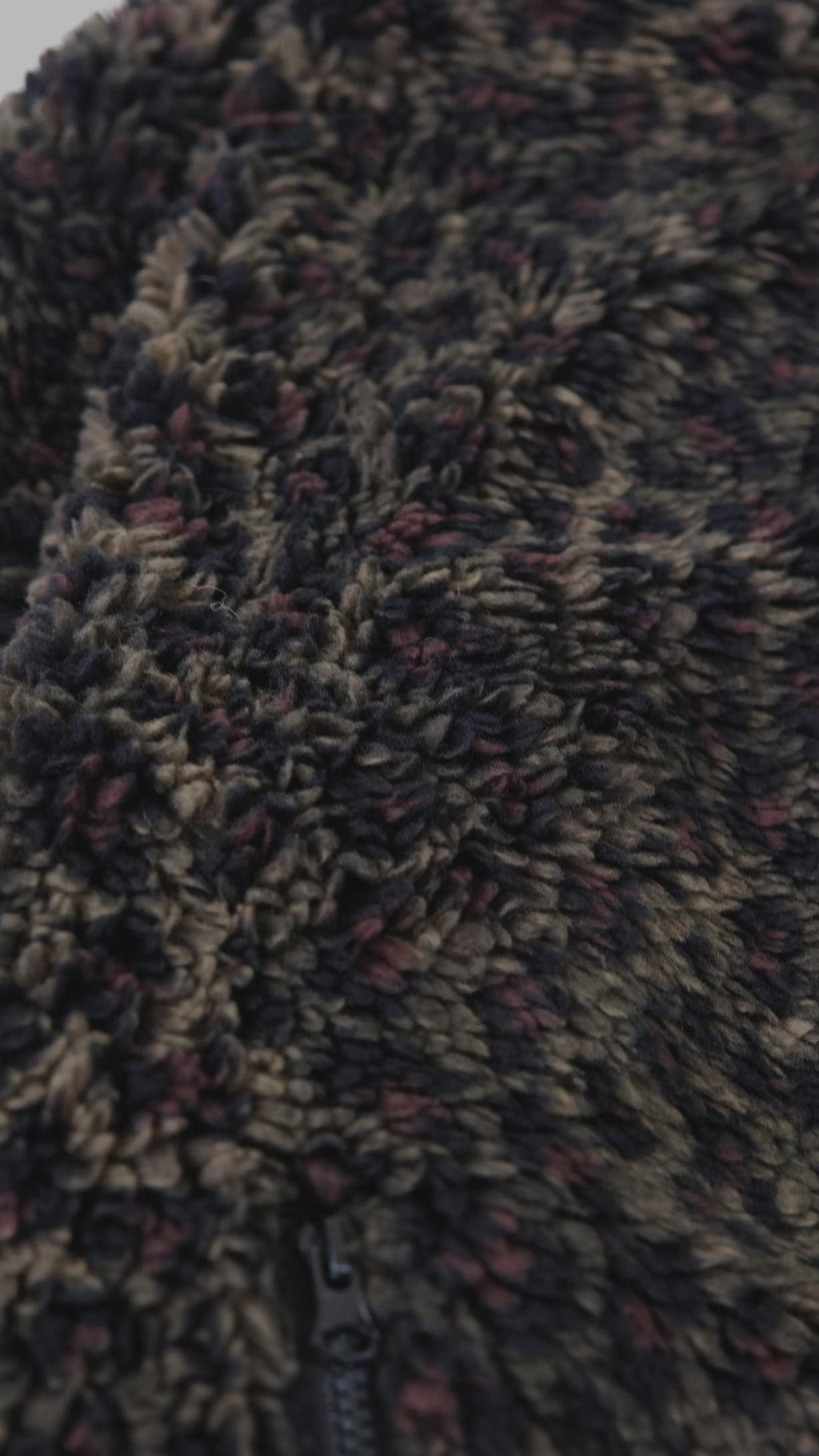 Éclectique Leopard Fleece Jacket Fabric